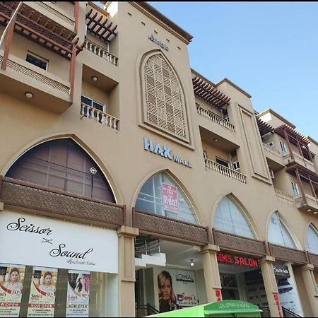 Hak Mall Suites And Apartments Rawalpindi Zewnętrze zdjęcie