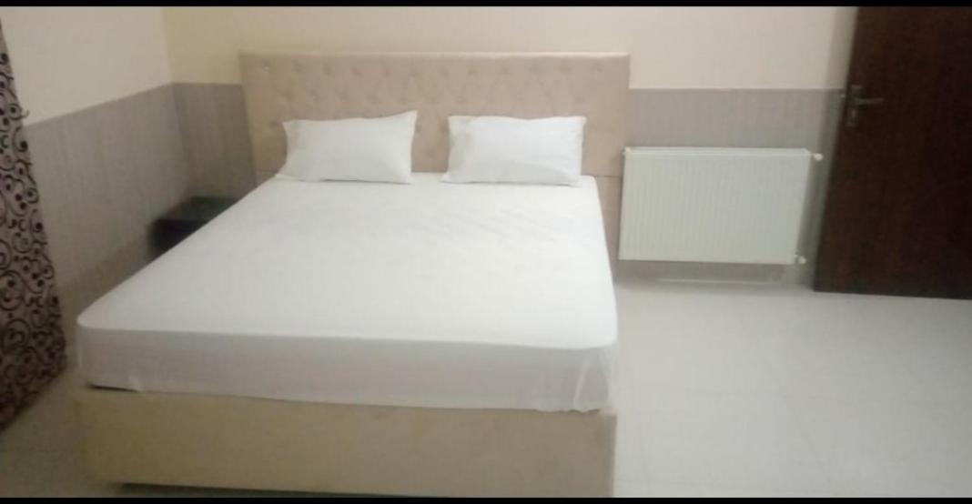 Hak Mall Suites And Apartments Rawalpindi Zewnętrze zdjęcie